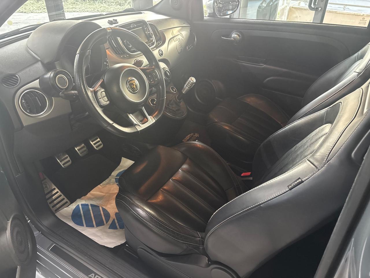 Abarth 595 1.4 Turbo T-Jet 165 CV Turismo