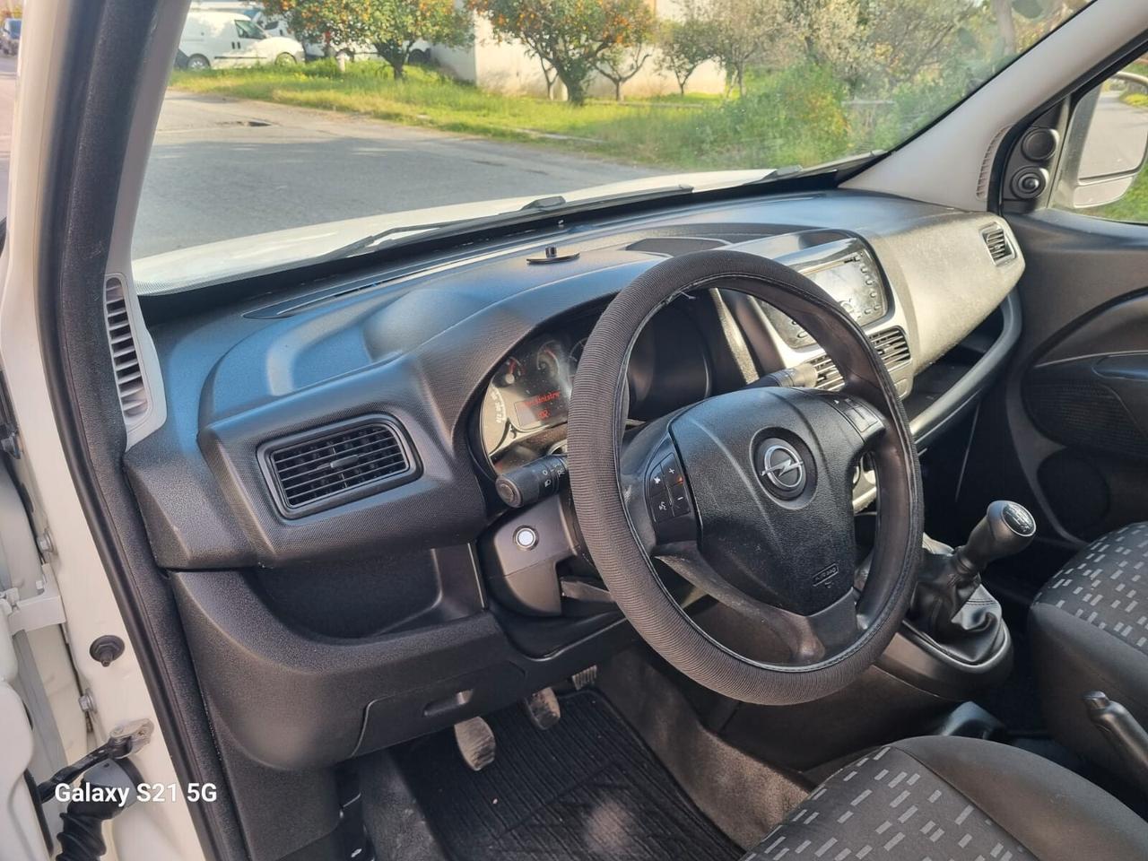 Opel Combo 1.3 CDTi 95CV maxi con allestimento