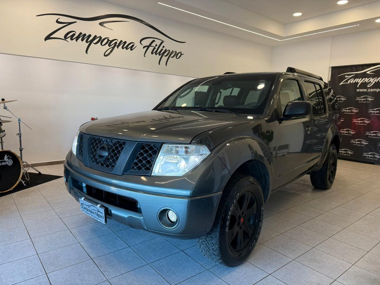 Nissan Pathfinder 2.5 dCi 174cv LE 2006