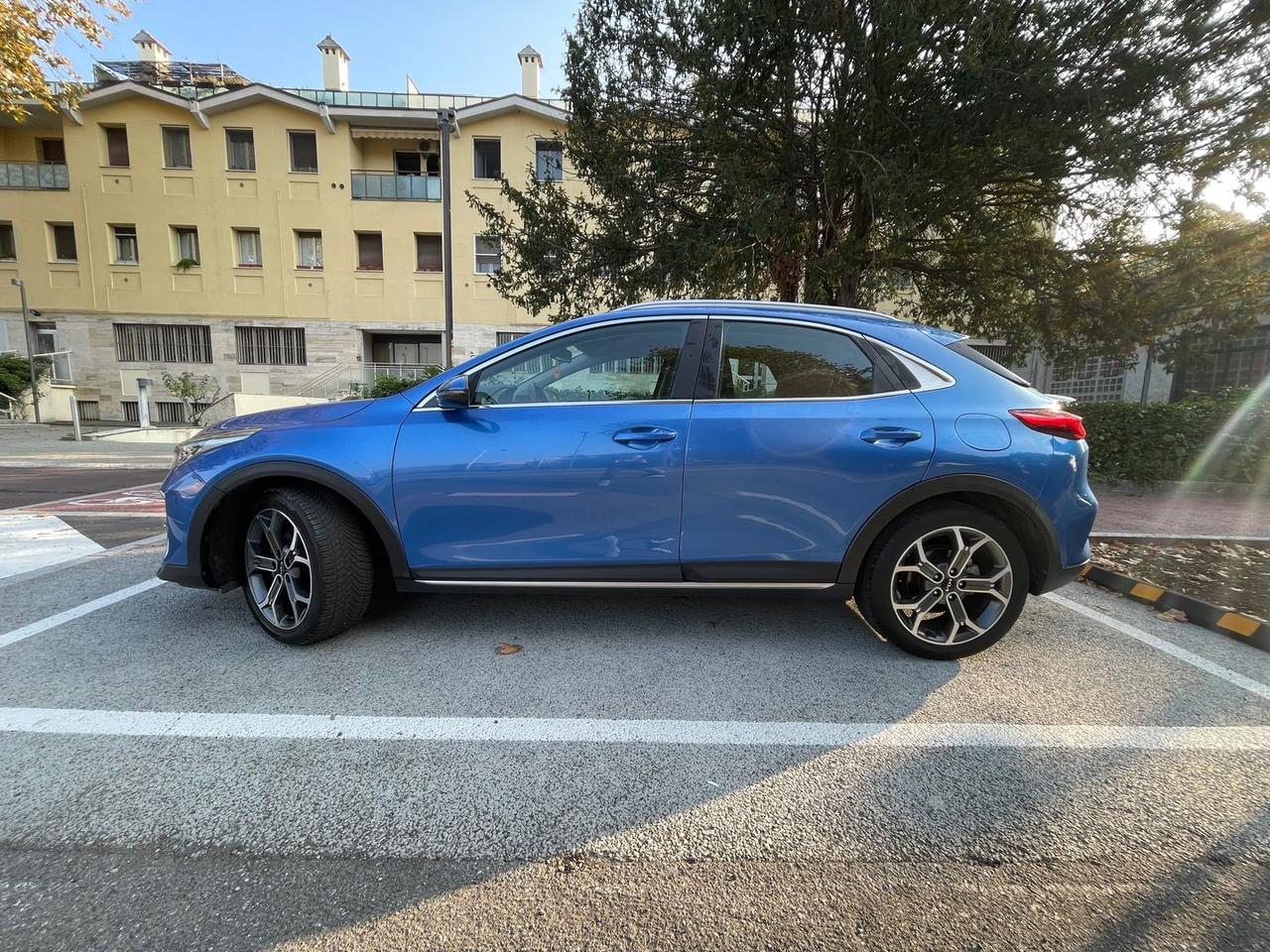 Kia XCeed Business 1.6 CRDi MHEV #7275