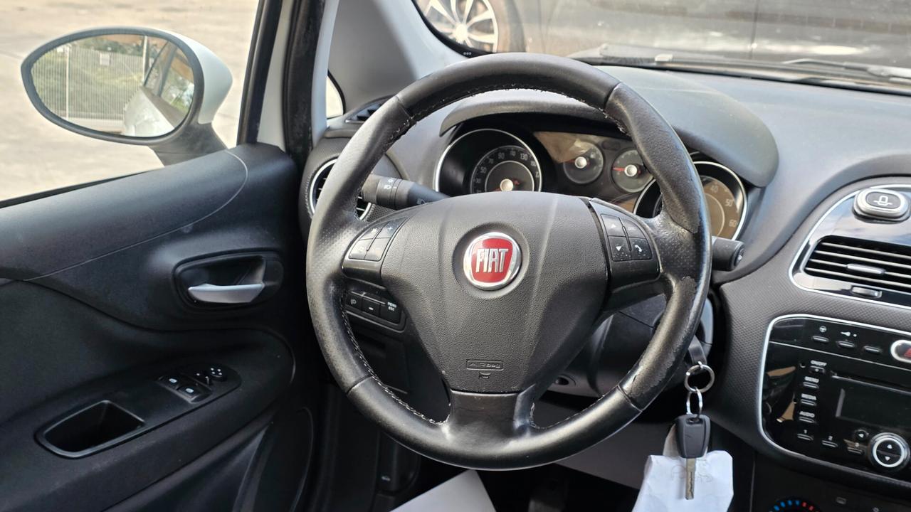Fiat Punto Evo 1.3 MJT II 75 CV 5 porte Virgin Radio