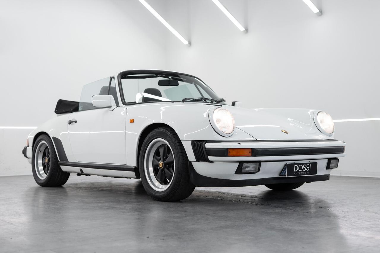 Porsche 911 Carrera 3.2 Cabriolet
