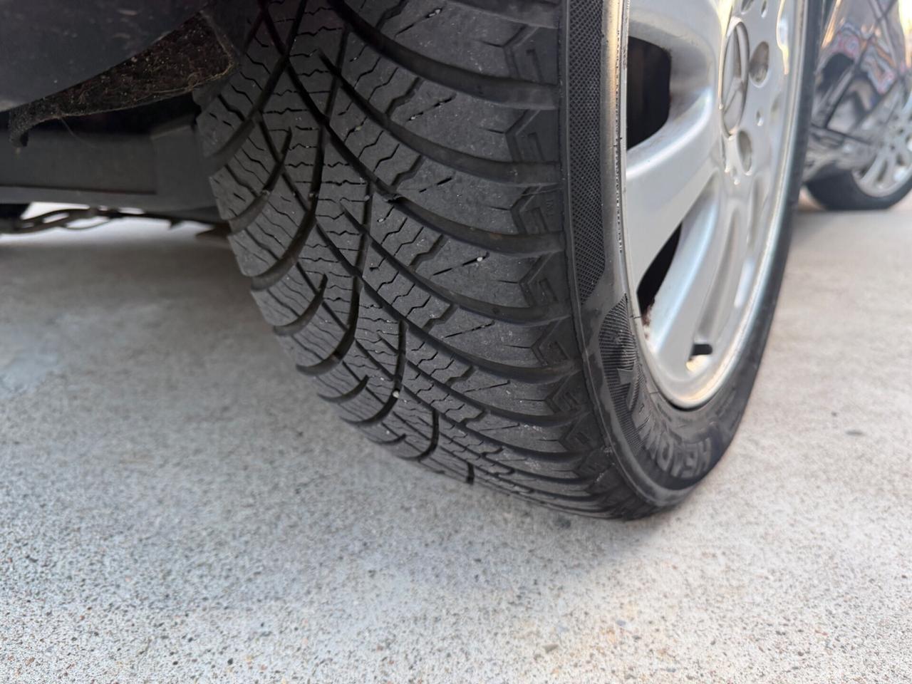 MERCEDES A170 EURO4 GPL-BENZ GANCIO TRAINO