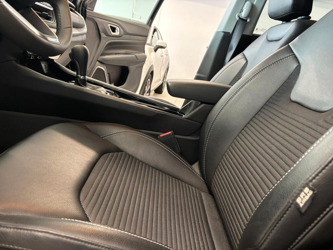 Jeep Compass LIMITED 1.5 Turbo T4 MHEV 2WD SPOTICAR