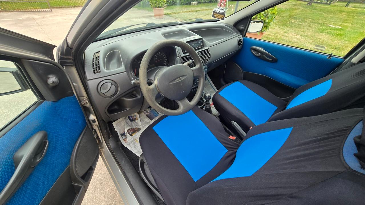 FIAT PUNTO 1200 BENZINA