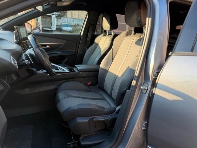 Peugeot 3008 Hybrid4 300 e-EAT8 Allure Pack