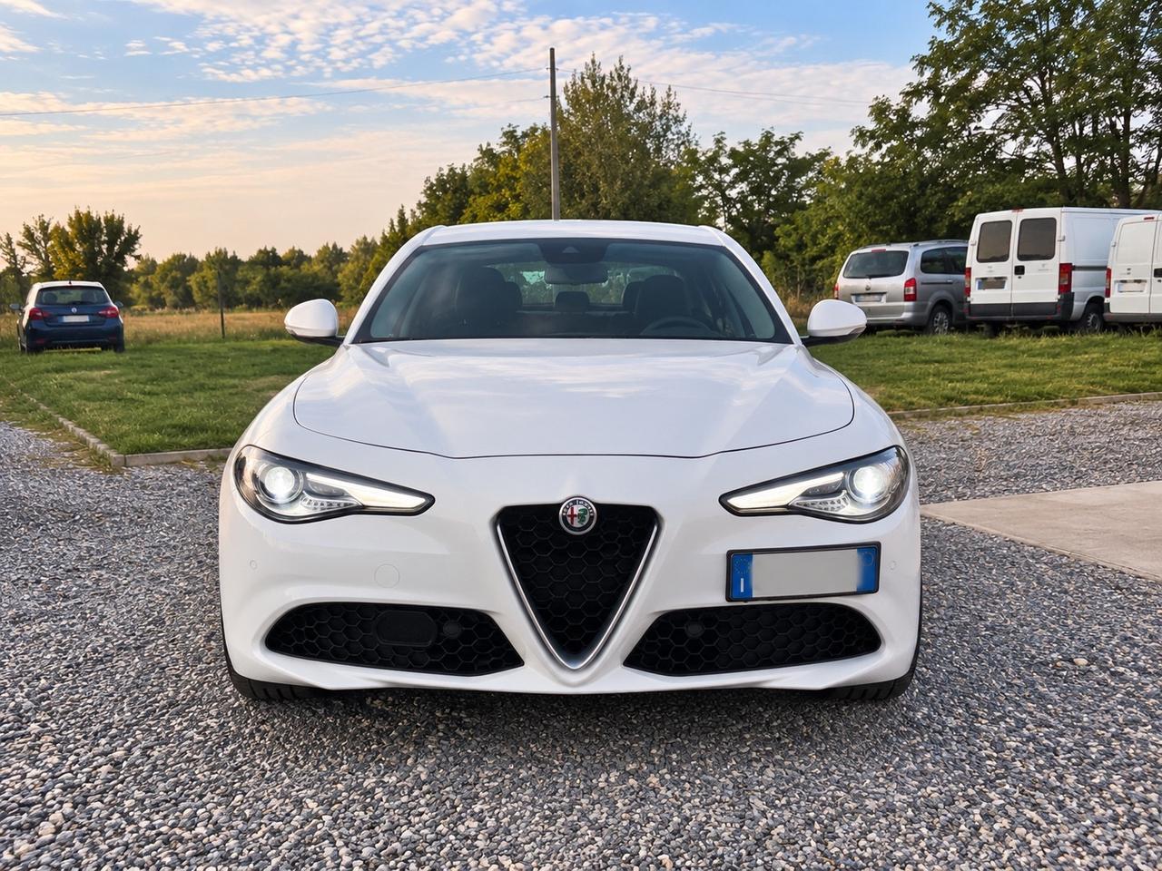 Alfa Romeo Giulia 2.2 Turbodiesel 160 CV AT8 Executive