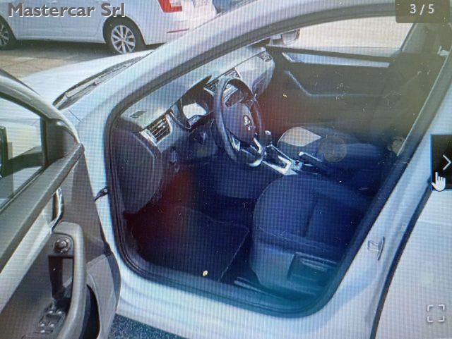 SKODA Octavia Wagon 2.0tdi 150cv Executive dsg - FT888CJ