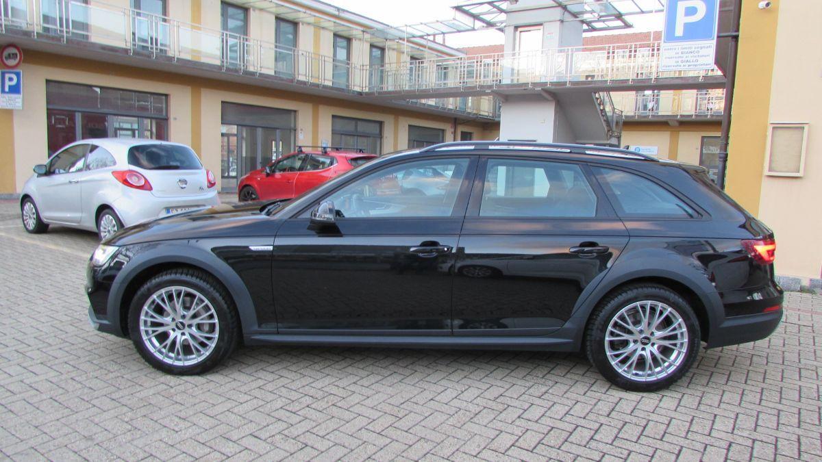 AUDI - A4 Allroad Allroad 40 2.0 tdi 190cv s-tronic