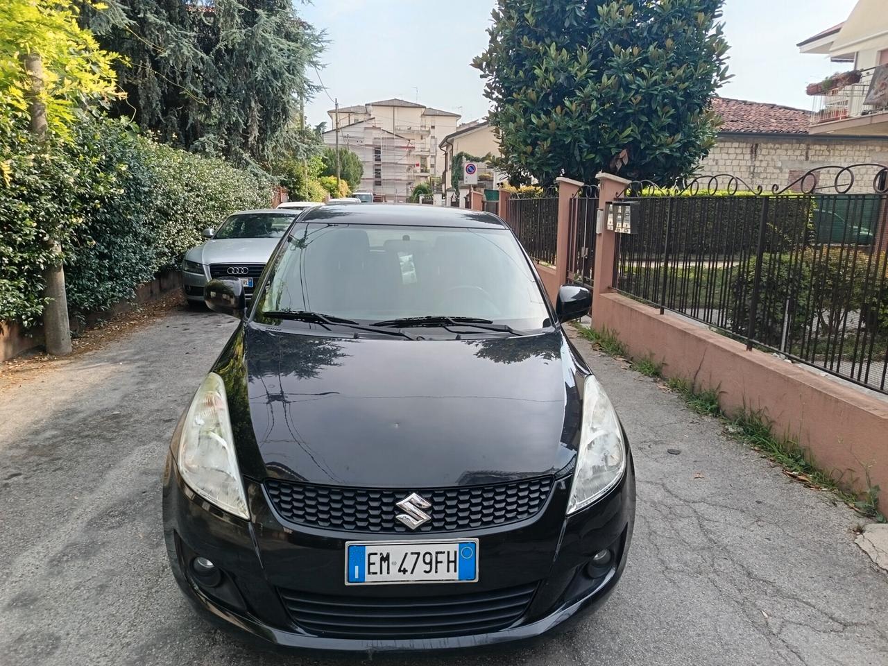 Suzuki Swift 1.2 Benz Style 2013 ok neo patente