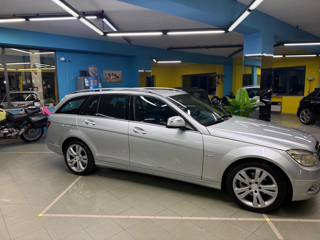 Mercedes-benz C 220 CDI S.W. Avantgarde cambio automatico full