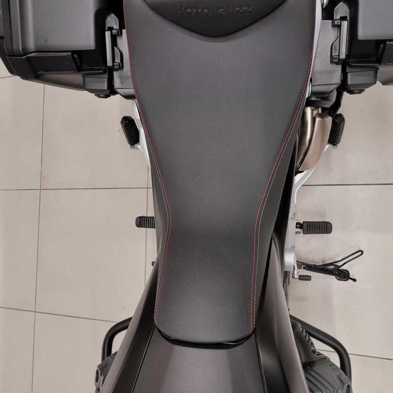 Moto Guzzi V85 Strada - 2025