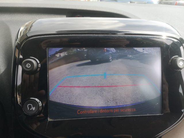 CITROEN C1 VTi 72 S&S 5 porte Shine