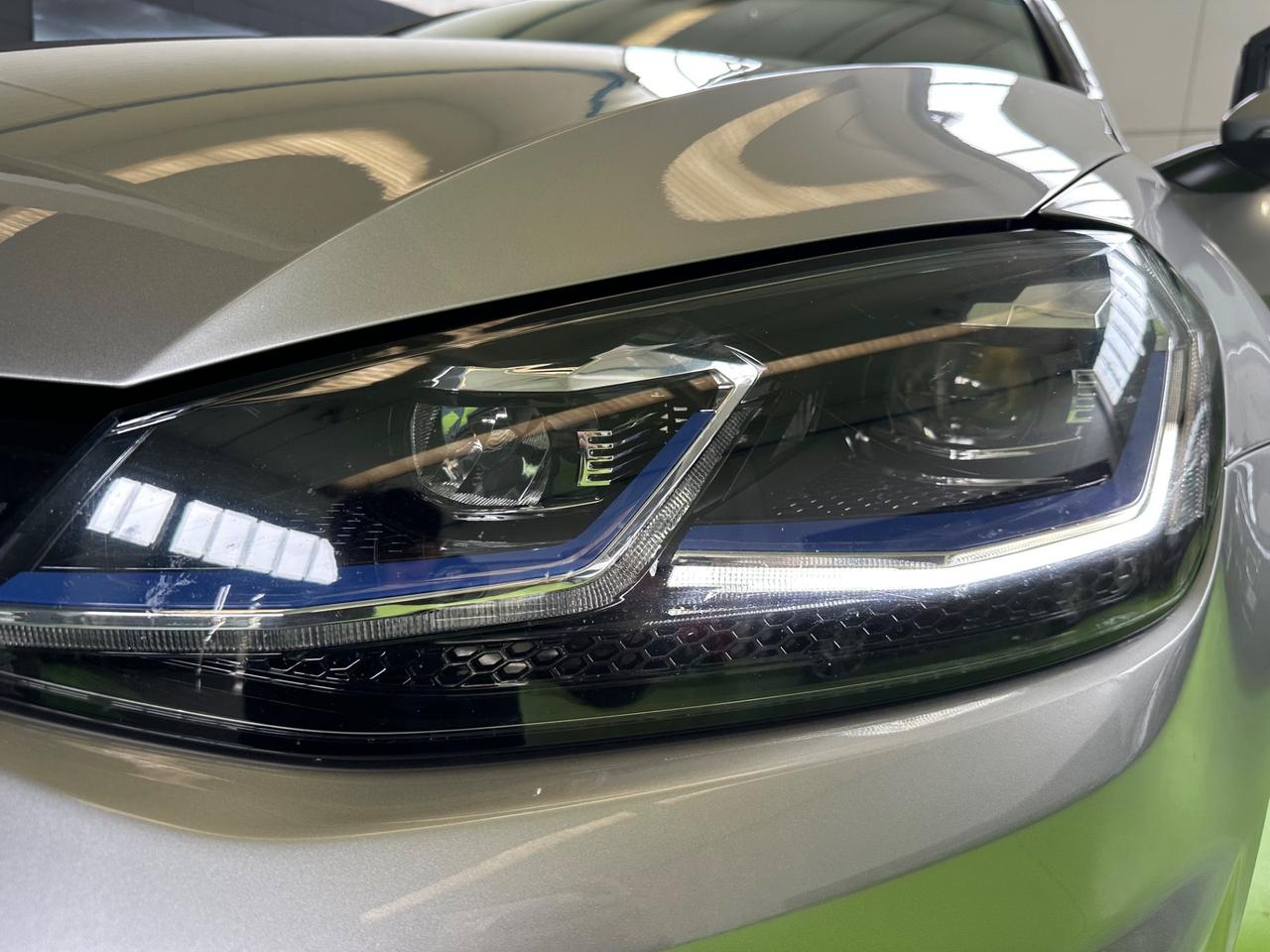 Volkswagen Golf e-Golf 136 CV full elettric