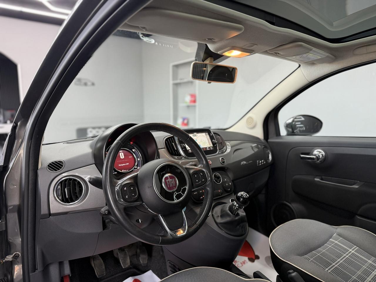 Fiat 500 1.2 Lounge Dolcevita