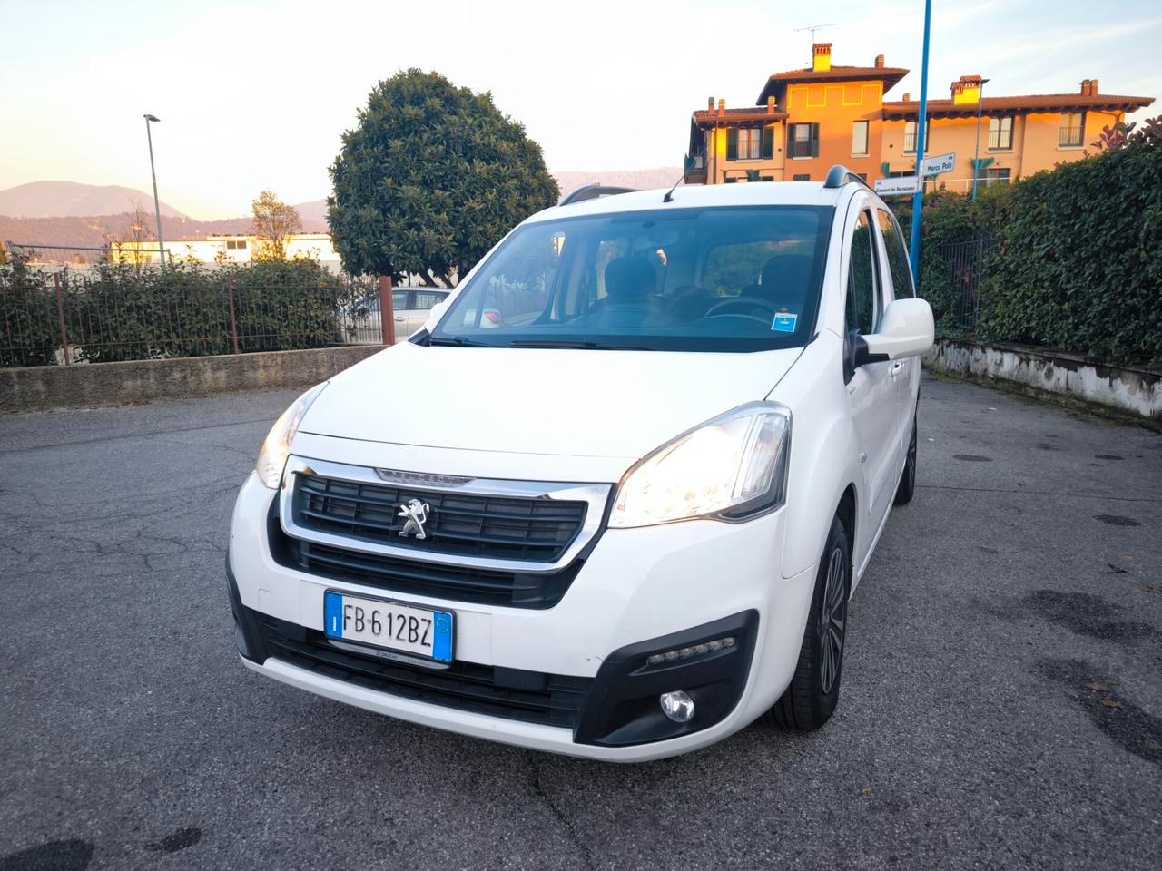 PEUGEOT PARTNER TEPEE 1,6 HDI – OK NEOPATENTATI