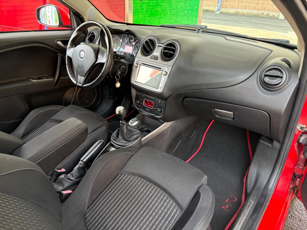Alfa Romeo MiTo 1.6 JTDm 16V Distinctive Sport Pack