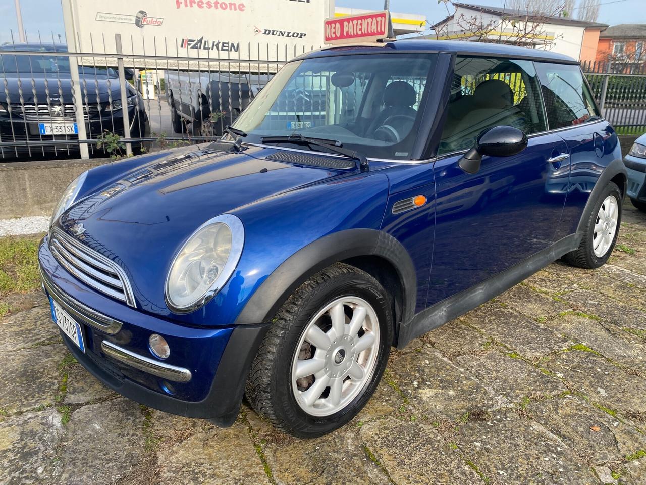Mini 1.4 tdi One D de luxe tetto clima aut.