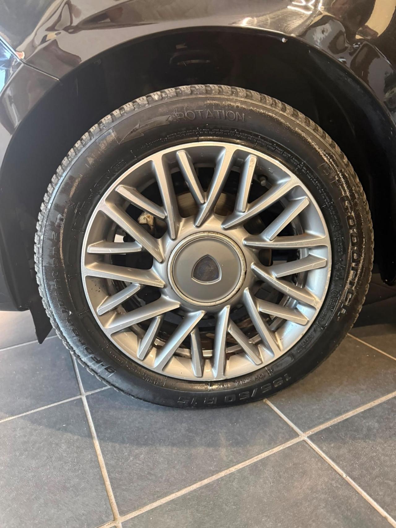 Lancia Ypsilon 1.2 -GPL -NEOPATENTATI -UNICO PROPRIETARIO