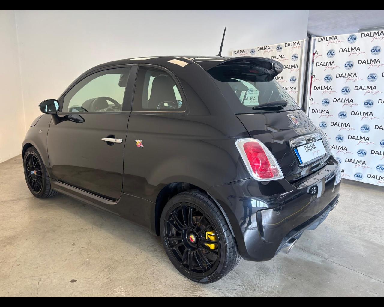 Abarth 500 - 500 1.4 16v t. t-jet Custom 135cv E6