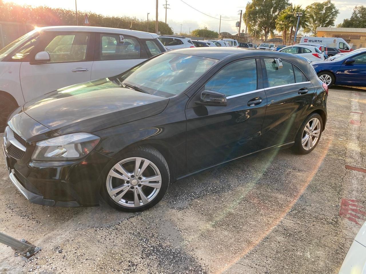 Mercedes-benz A 180 A 180 d Sport