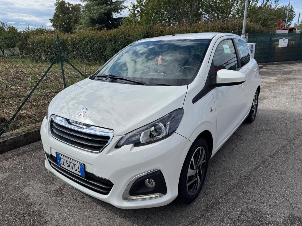 Peugeot 108 1.0 Benzina