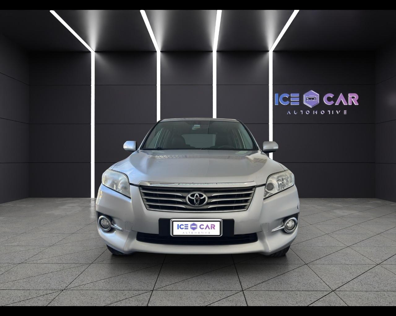 TOYOTA RAV4 3ª serie - RAV4 Crossover 2.2 D-Cat A/T 150 CV Style