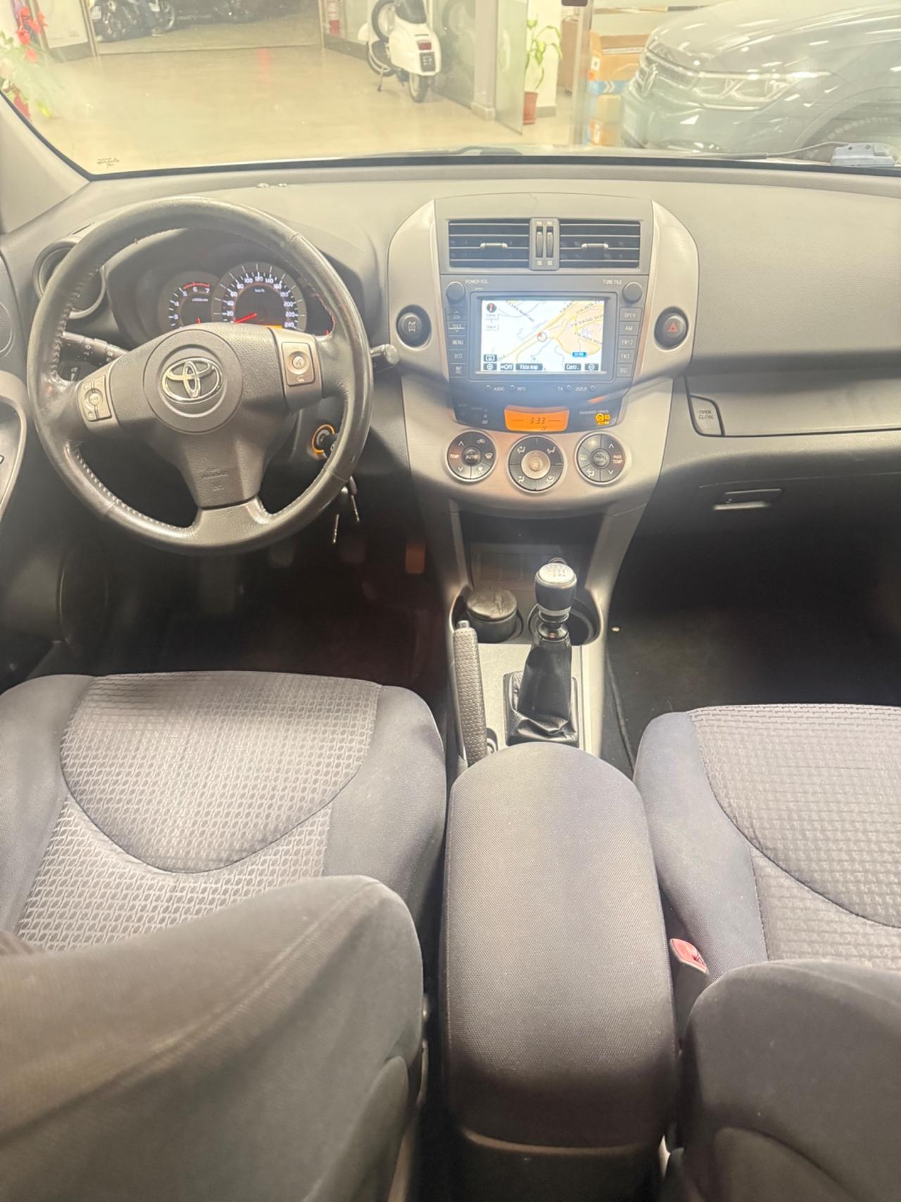 Toyota RAV 4 RAV4 Crossover 2.2 D-4D 136 CV Sol