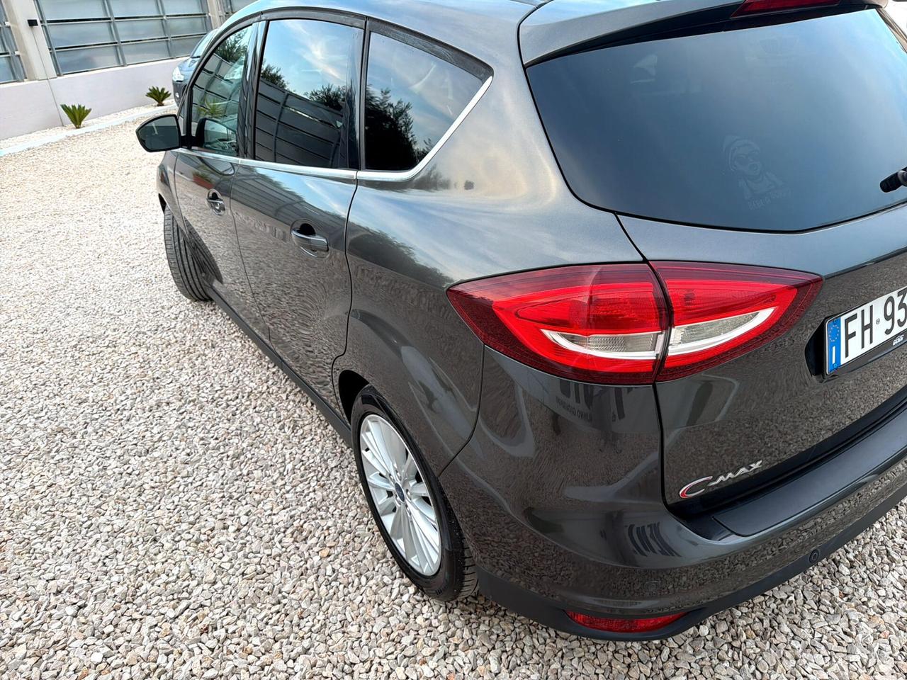 Ford C-Max Titanium