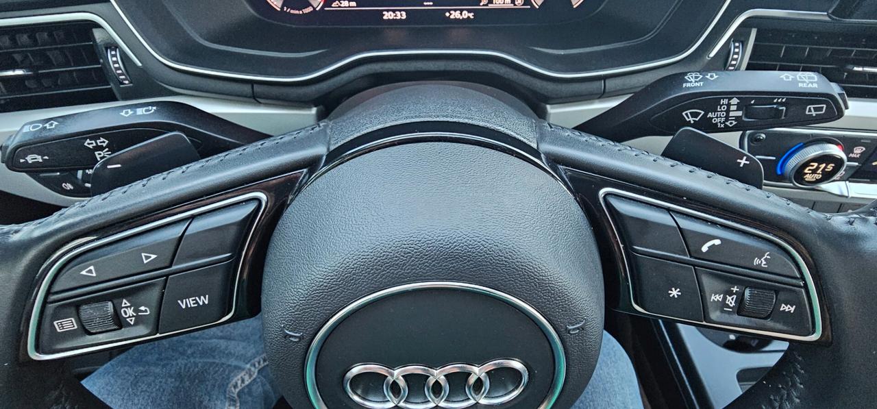 Audi A4 Avant 40 TDI quattro S tronic Business