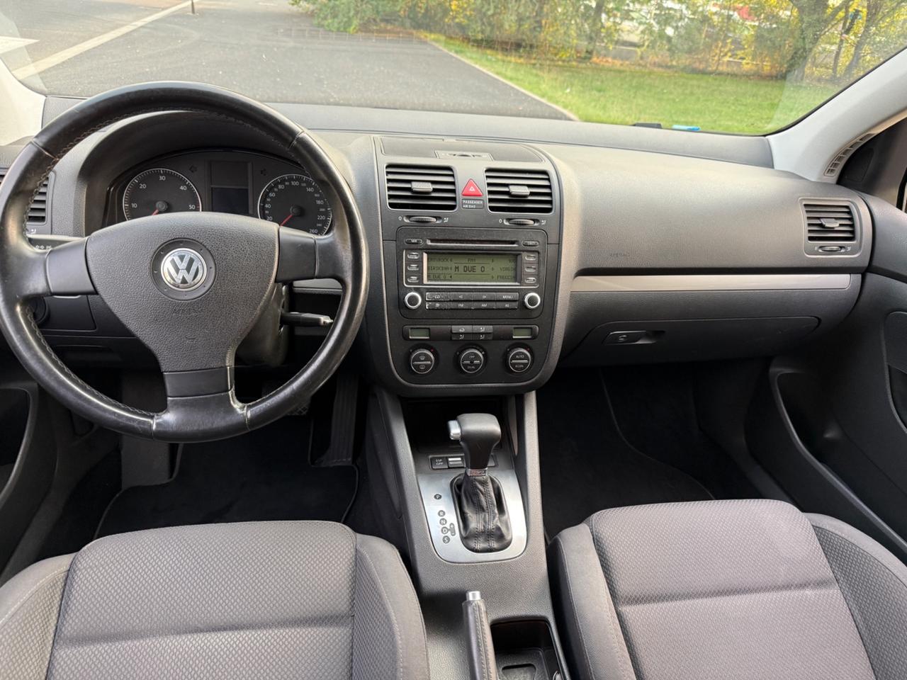 Volkswagen Golf 2.0 16V TDI 5p. Sportline