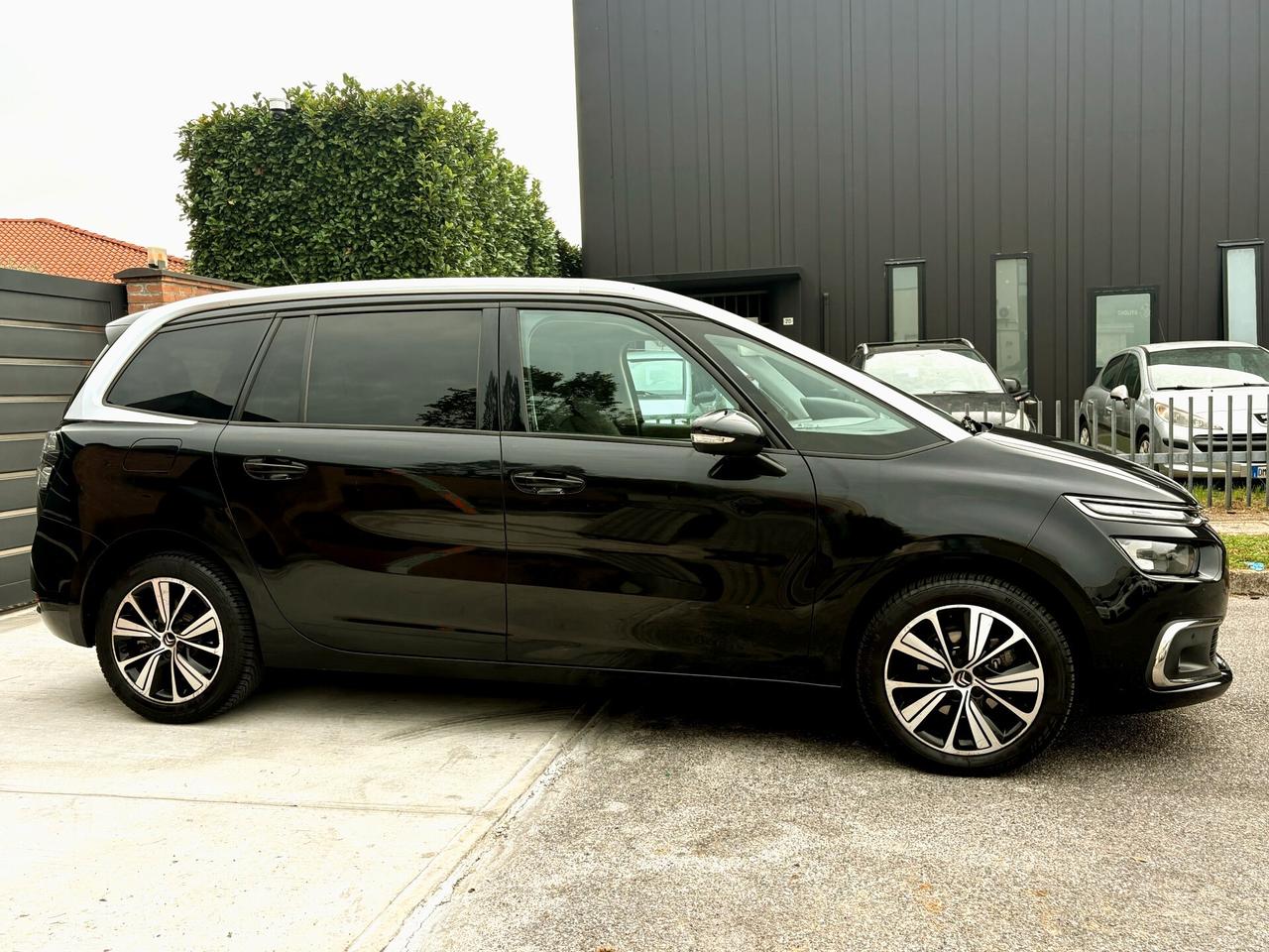 CITROEN C4 Gr. PICASSO 1.6D 6m- 10800km-7POSTI-2018