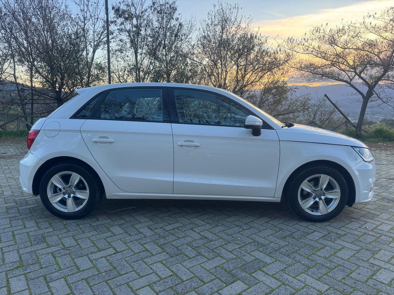 Audi A1 1.4 TDI 90Cv Euro6 2016
