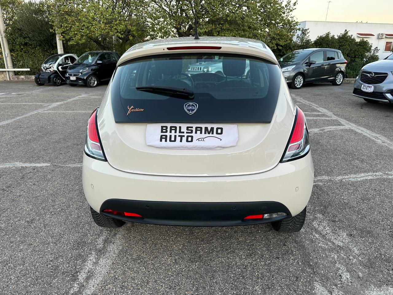 LANCIA Ypsilon 1.2 69 CV 5p. Gold