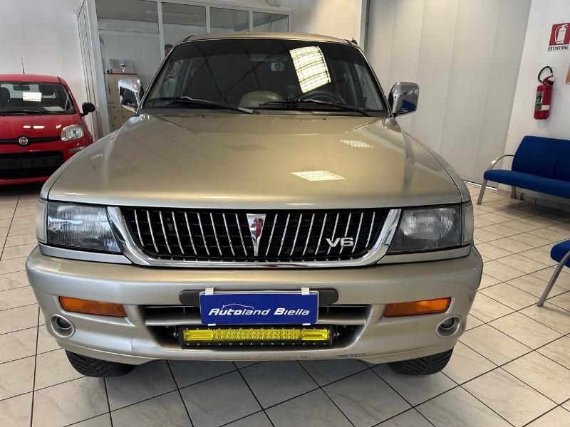 MITSUBISHI Pajero Sport Pajero Sport 3.0i V6 24...