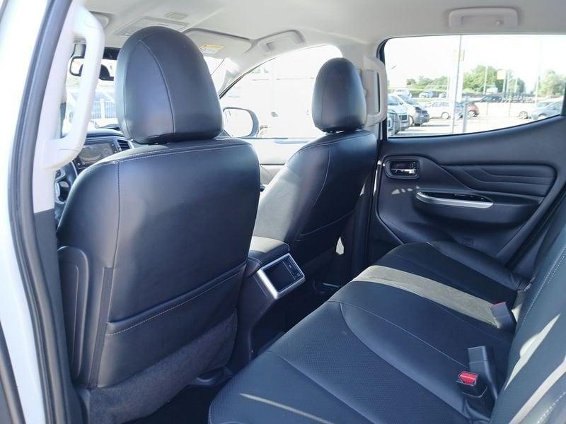 Mitsubishi L200 2.3 D Double Cab 4x4 Super Select Diamond aut. N1