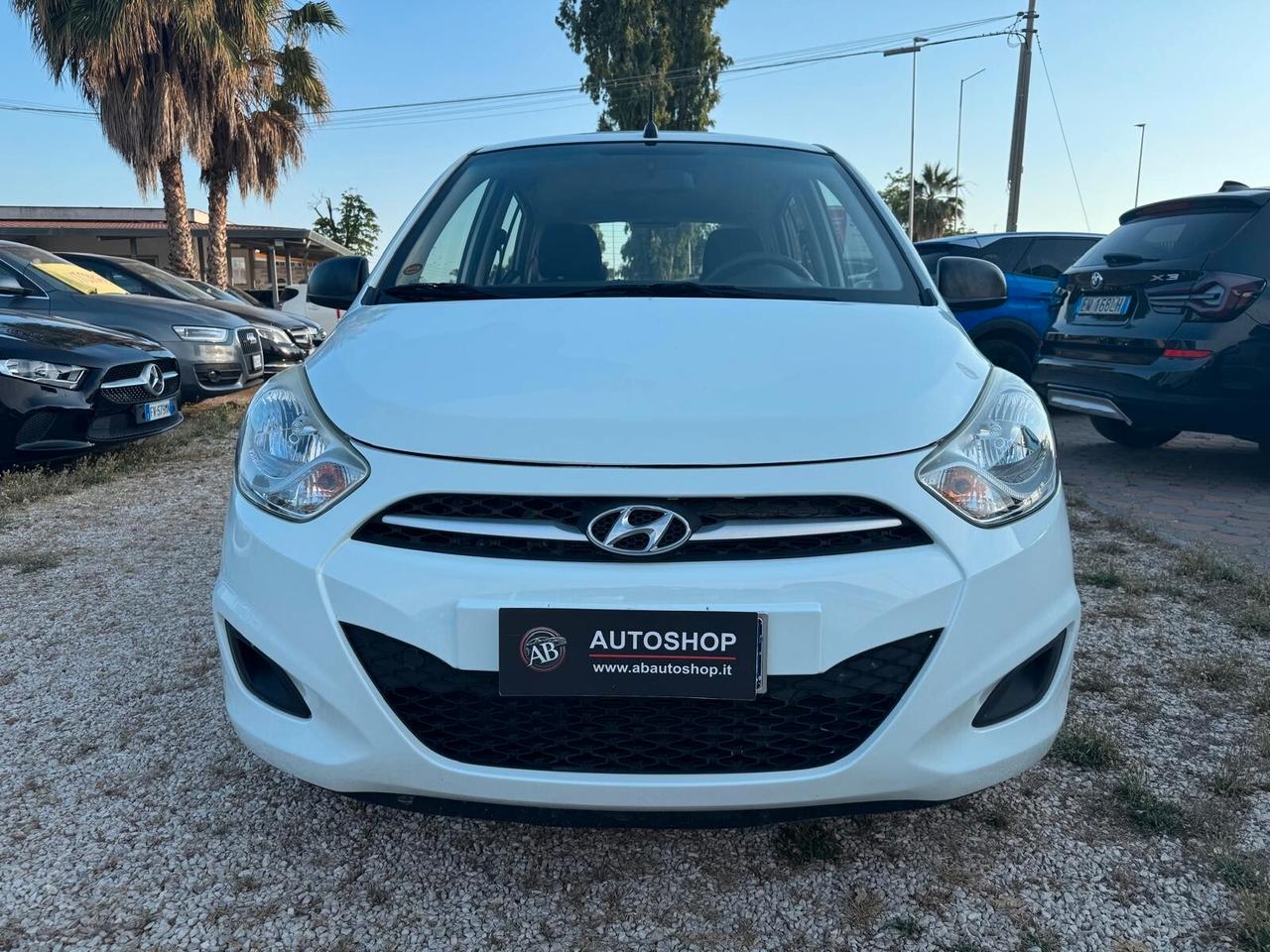 HYUNDAI - i10 - 1.1 12V Classic - NEOPATENTATI - FINANZIABILE