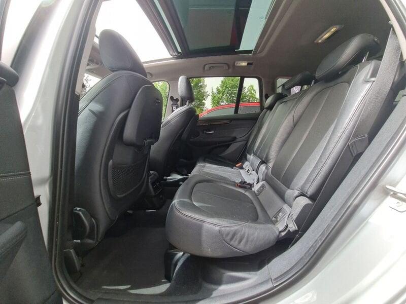BMW Serie 2 Gran Tourer 220d xDrive Gran Tourer Luxury aut.