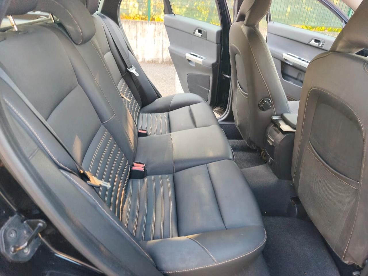 Volvo V50 SW 2011----1.6 Diesel