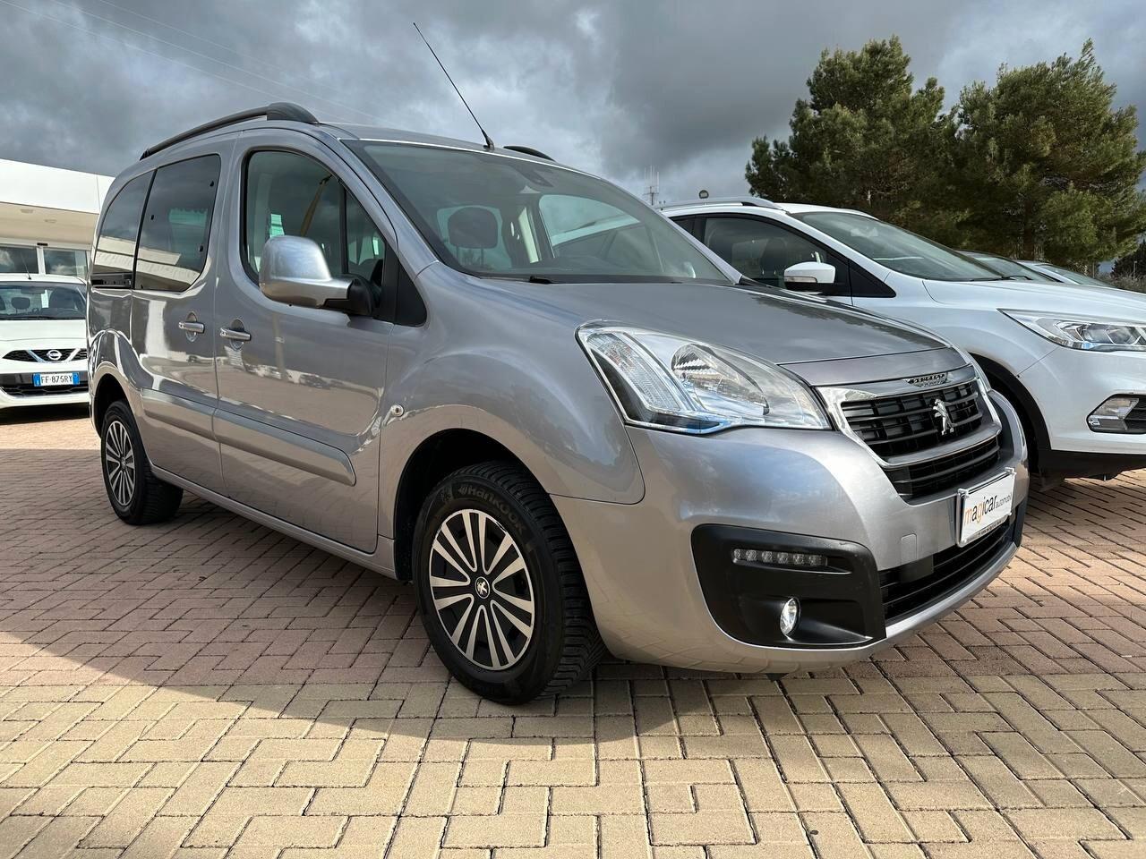 Peugeot Partner Tepee BlueHDi 100 Active