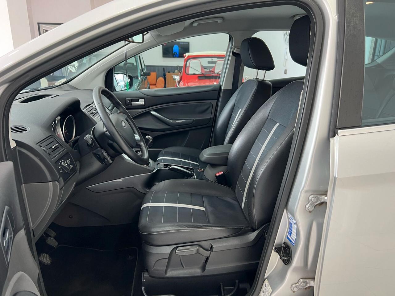 Ford Kuga 2.0 TDCi 163 CV 4WD Titanium DPF