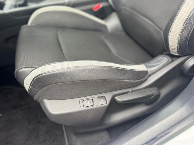 DS AUTOMOBILES DS 4 1.6 VTi 120 So Chic