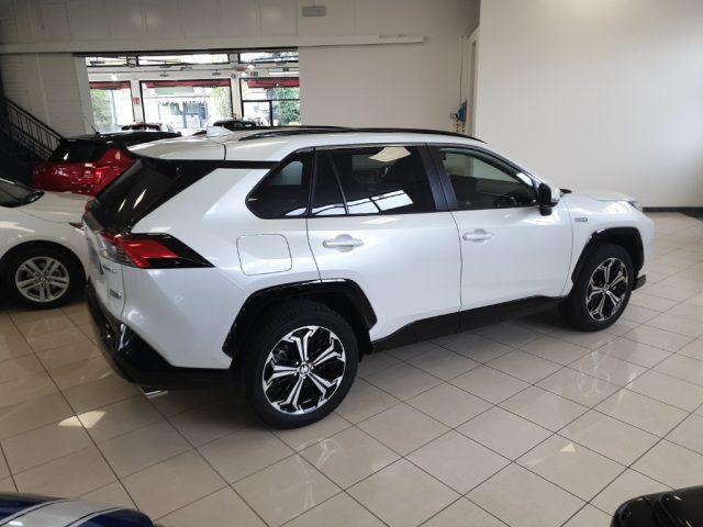 SUZUKI Across Plug-in Hybrid E-CVT 4WD Top EXTRA PROMO+INC. 2026