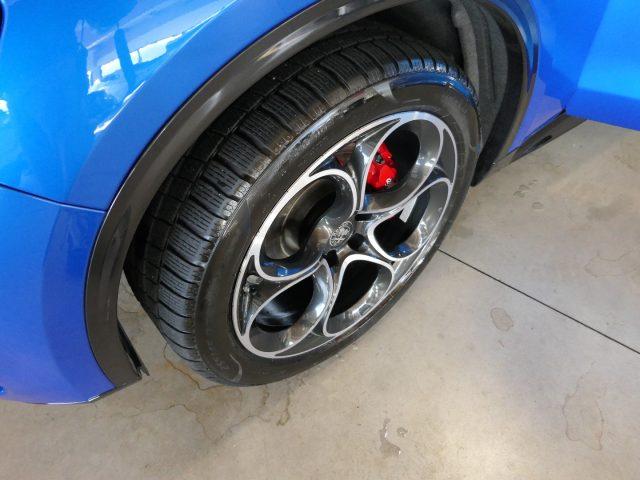 ALFA ROMEO Stelvio 2.0 Turbo 280 CV AT8 Q4 Veloce