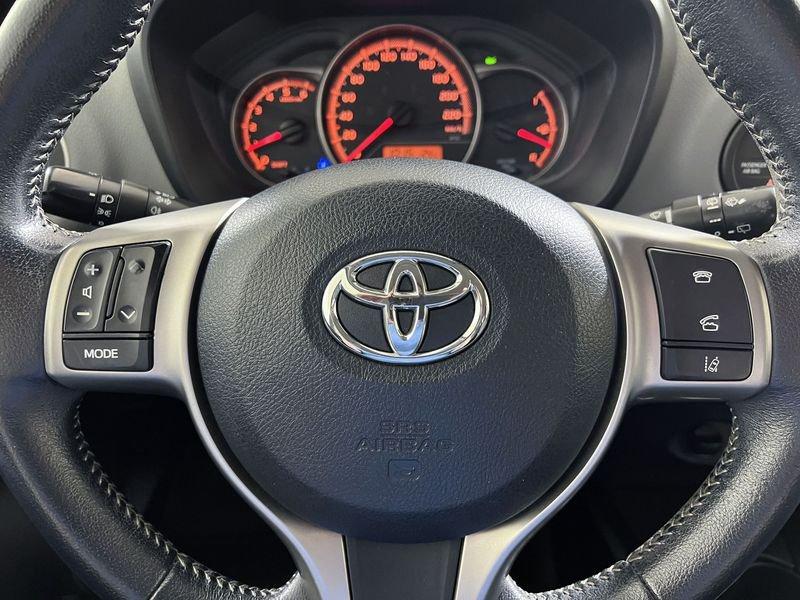 Toyota Yaris Yaris 5p 1.4 d-4d Active my16