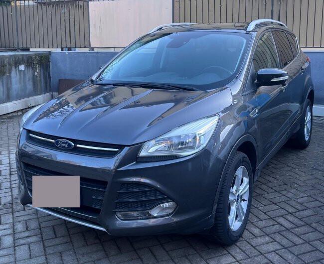 Ford Kuga 1.5 EcoBoost 120 CV S&S 2WD Titanium