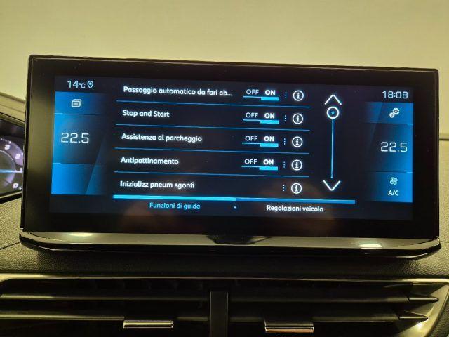 PEUGEOT 3008 PureTech Turbo 130 S&S Allure Pack N1 Autocarro