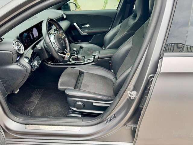 Mercedes-Benz A 160 d Premium
