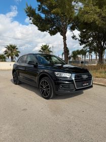 Audi Q5 35 TDI quattro S tronic Business Sport