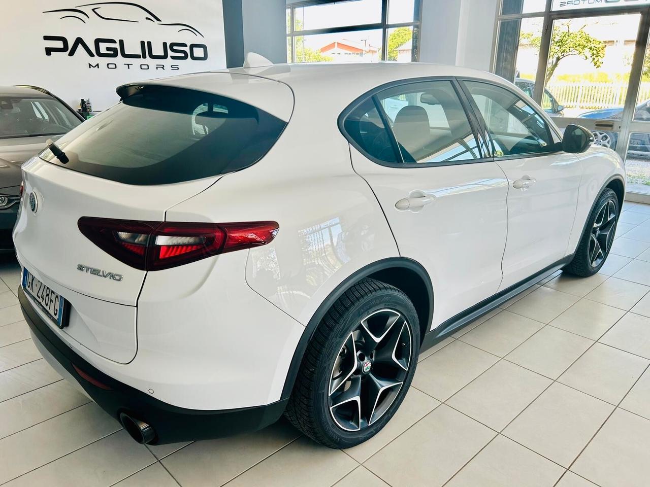 Alfa Romeo Stelvio 2.2 Turbodiesel 190 CV AT8 Q4 Business